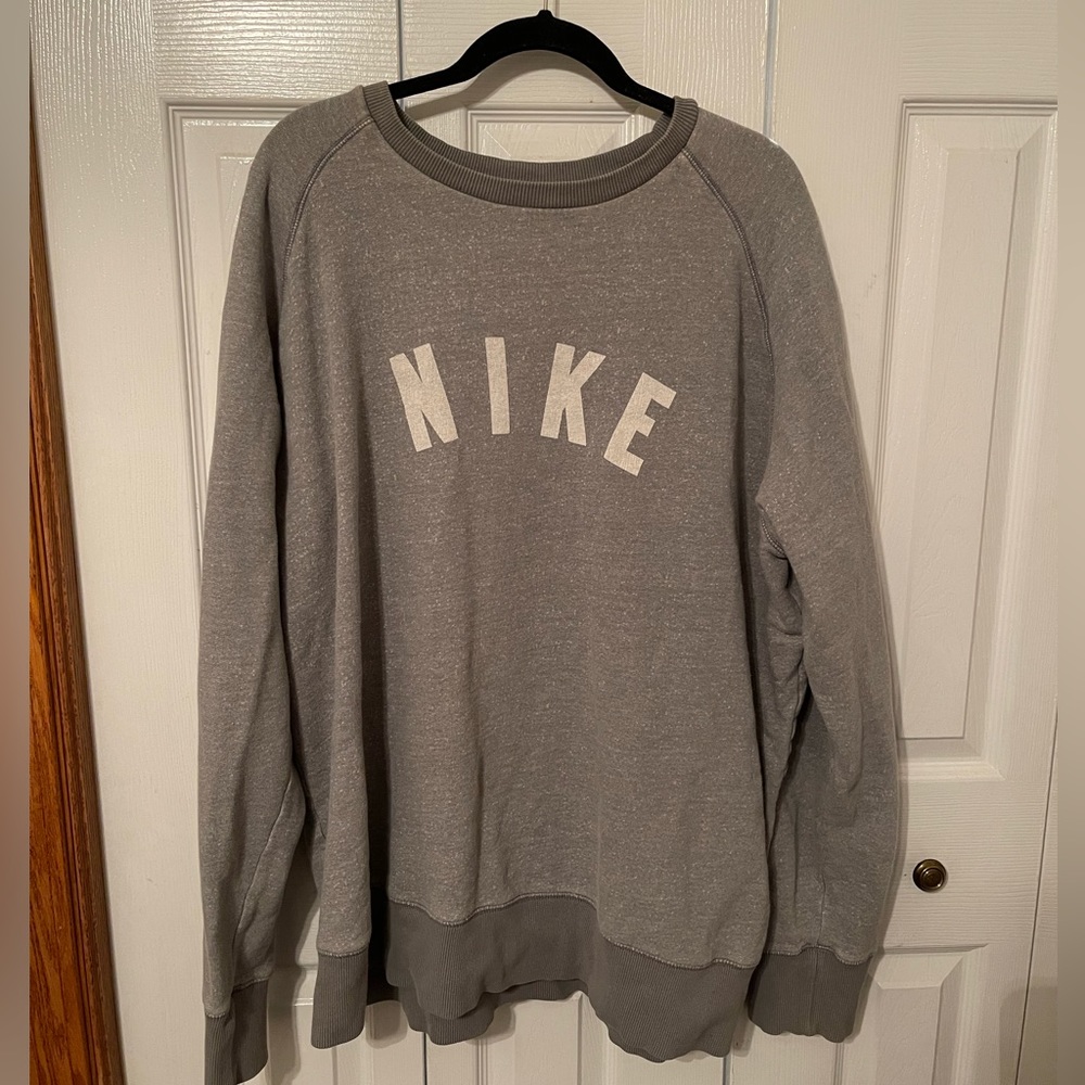 vintage nike sweatshirt